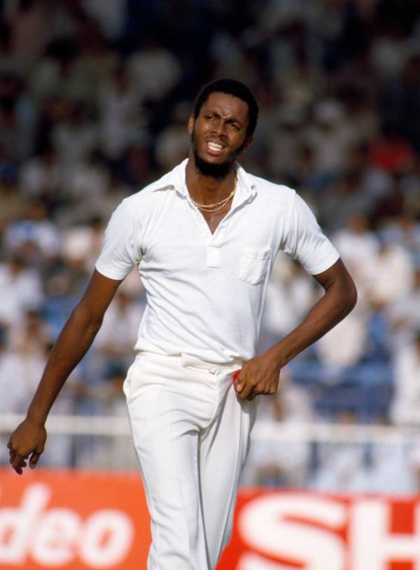 Courtney Walsh 5/1