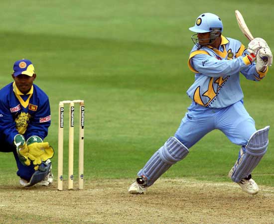 Rahul Dravid in 1999 World Cup game against Sri Lanka